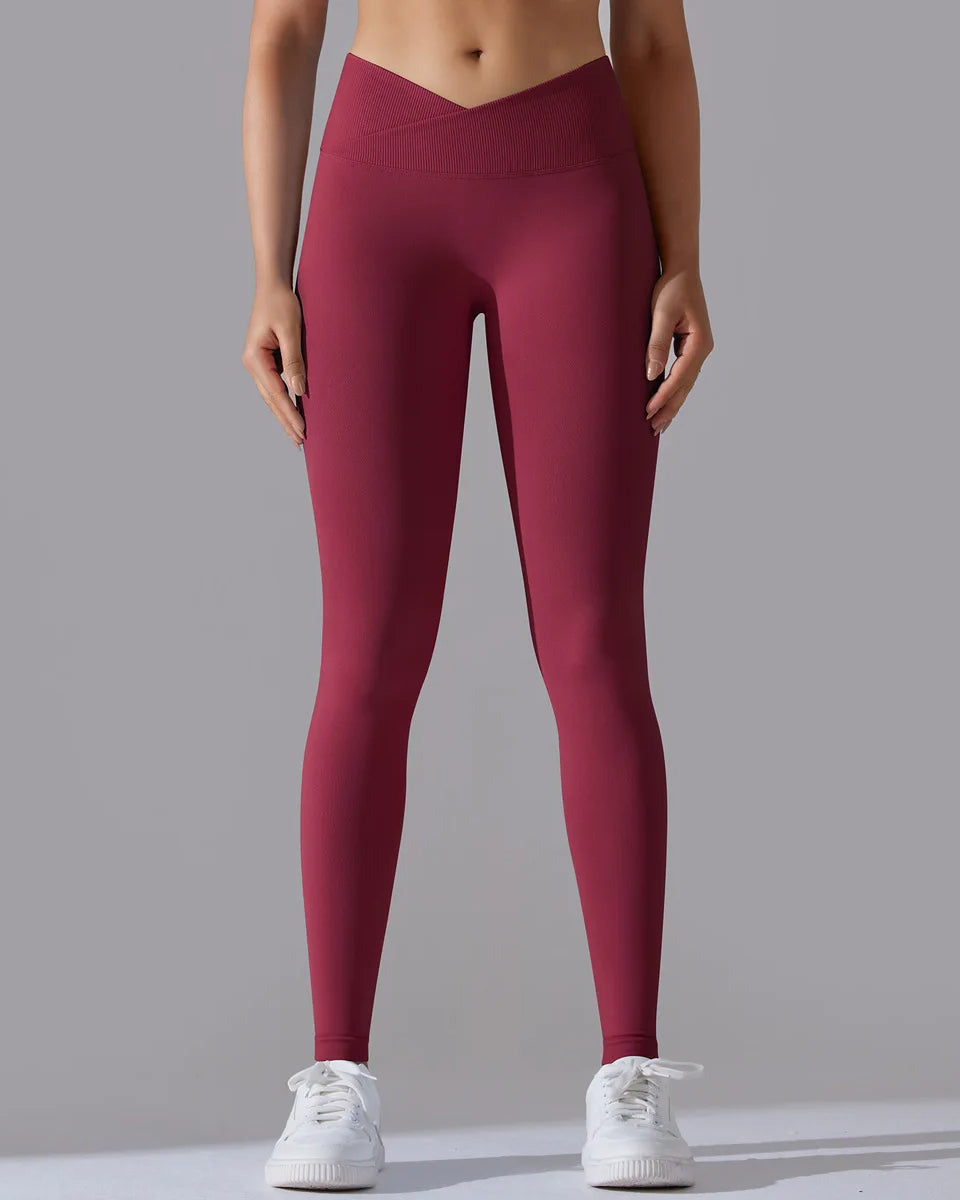 Signature V-Waist Scrunch Leggings vrshAMBITION