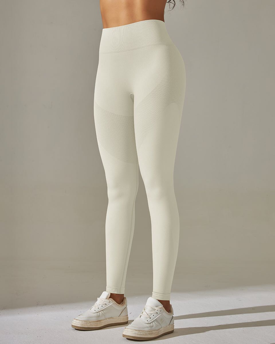 Elevate Scrunch Leggings vrshAMBITION