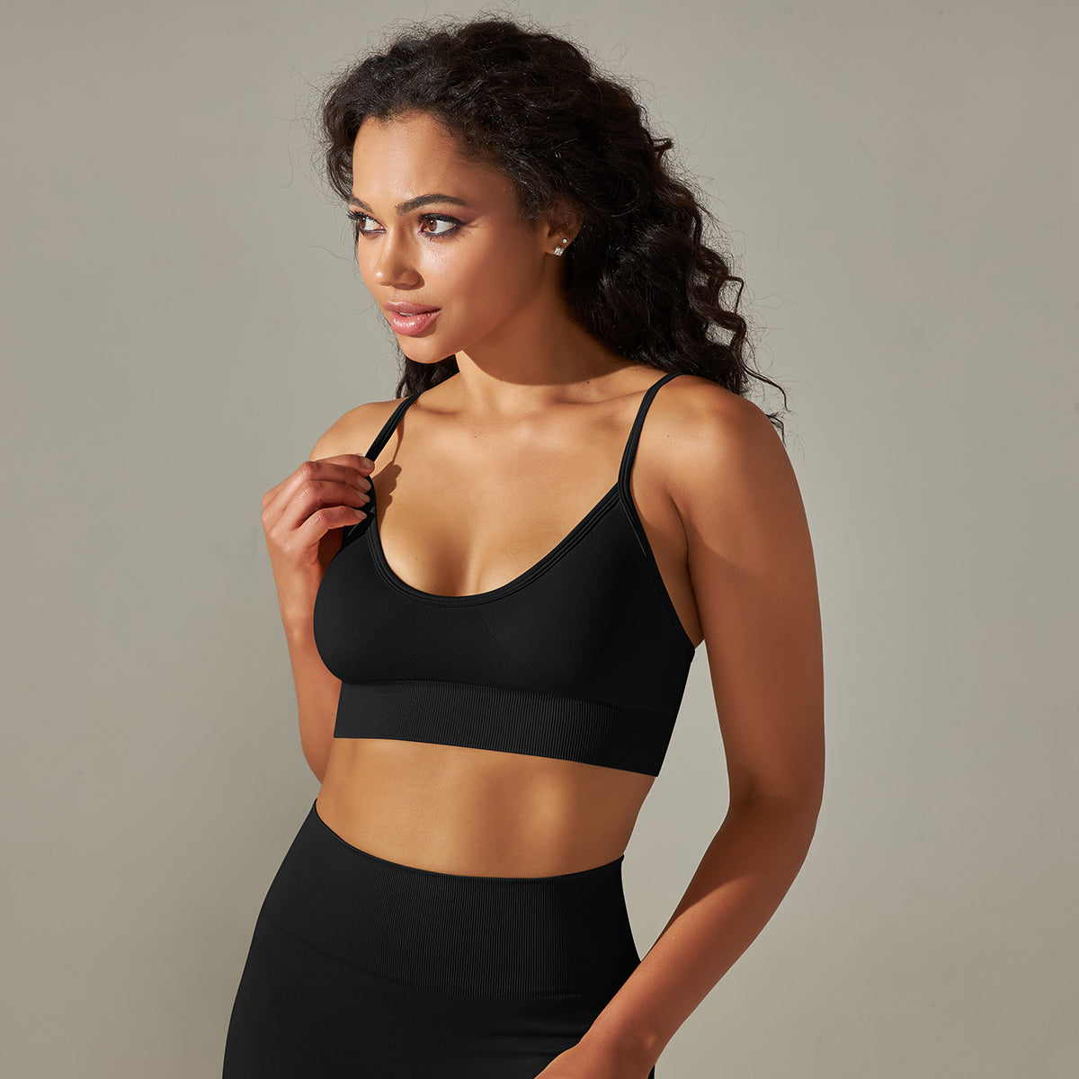 Elevate Minimal BH vrshAMBITION