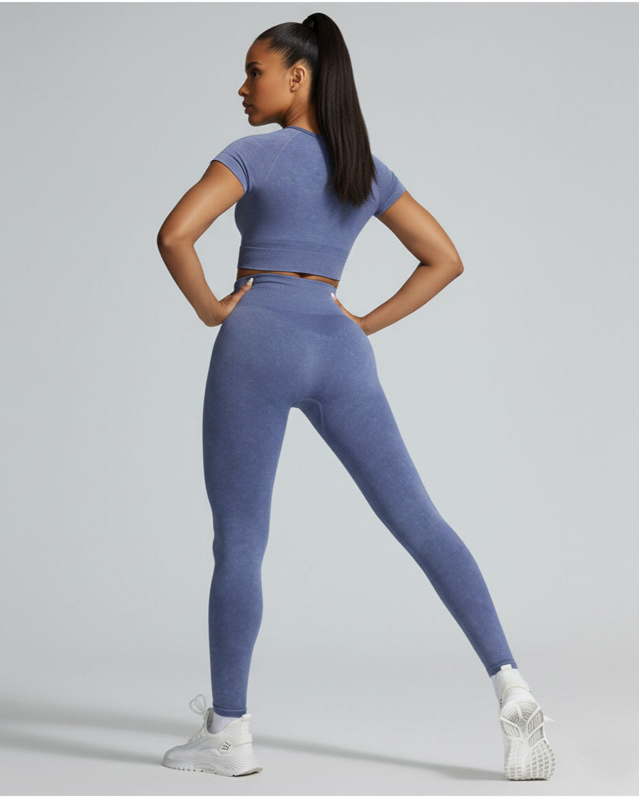 Pulse Seamless Crop Top vrshWOMENS