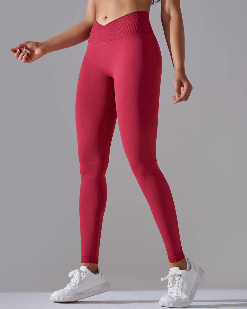 Signature V-Waist Scrunch Leggings vrshAMBITION