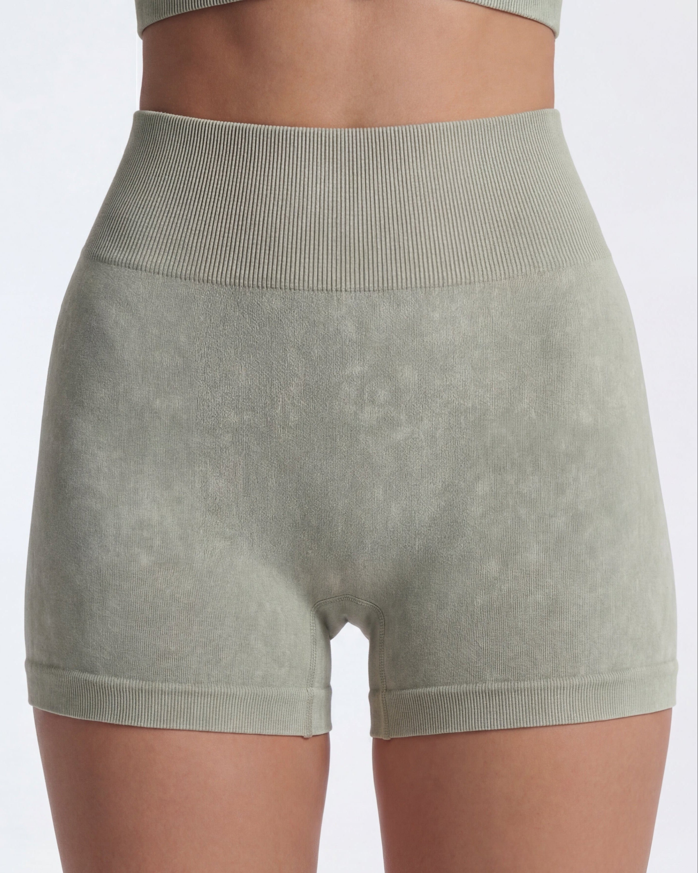 Pulse Seamless Shorts vrshWOMENS