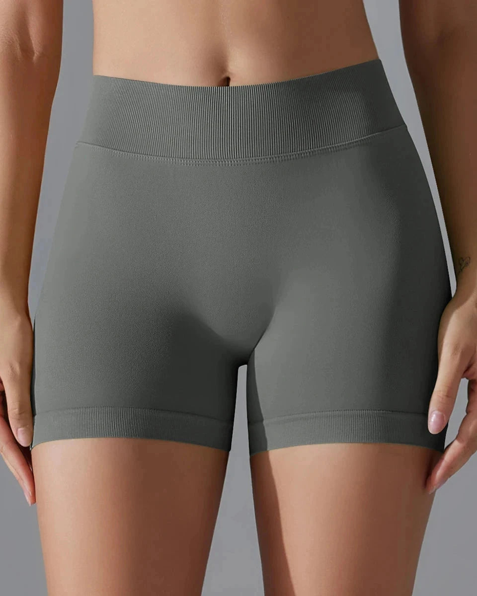 Pure Scrunch V-Back Shorts vrshAMBITION