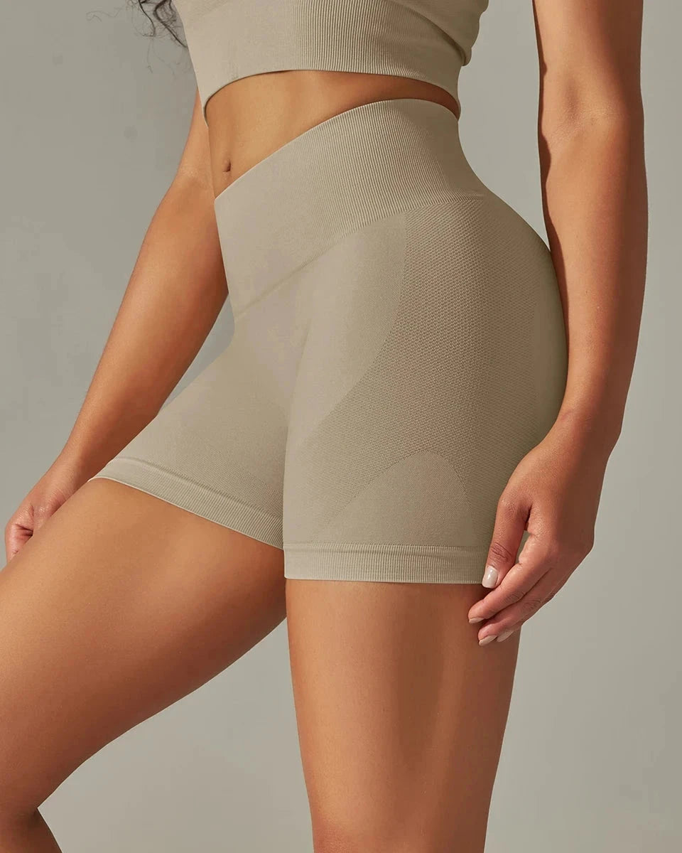 Elevate Scrunch Shorts vrshAMBITION