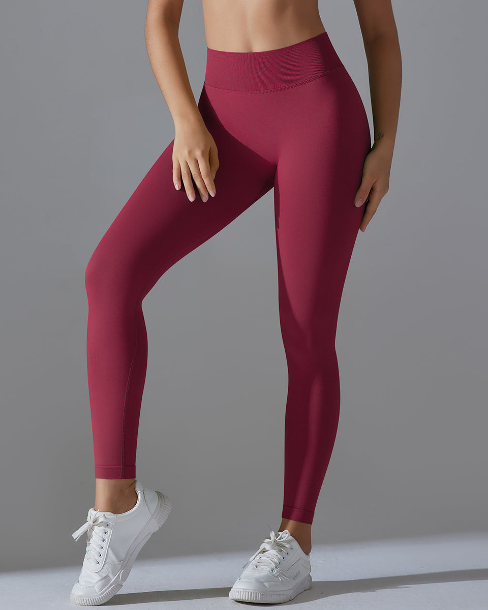 Pure Scrunch V-Back Leggings vrshAMBITION
