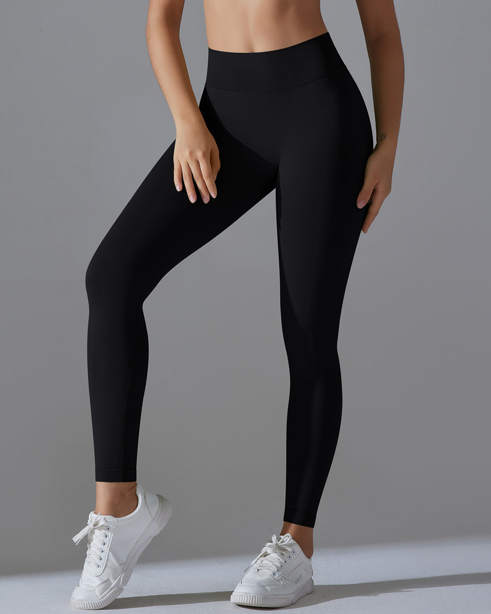 Pure Scrunch V-Back Leggings vrshAMBITION