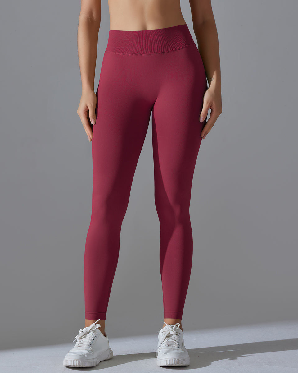 Pure Scrunch V-Back Leggings