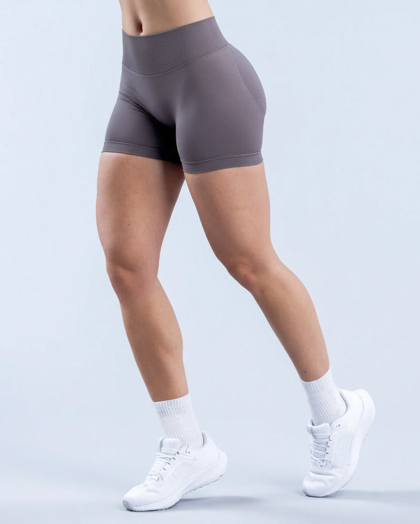 Defined Seamless Scrunch Shorts vrshAMBITION