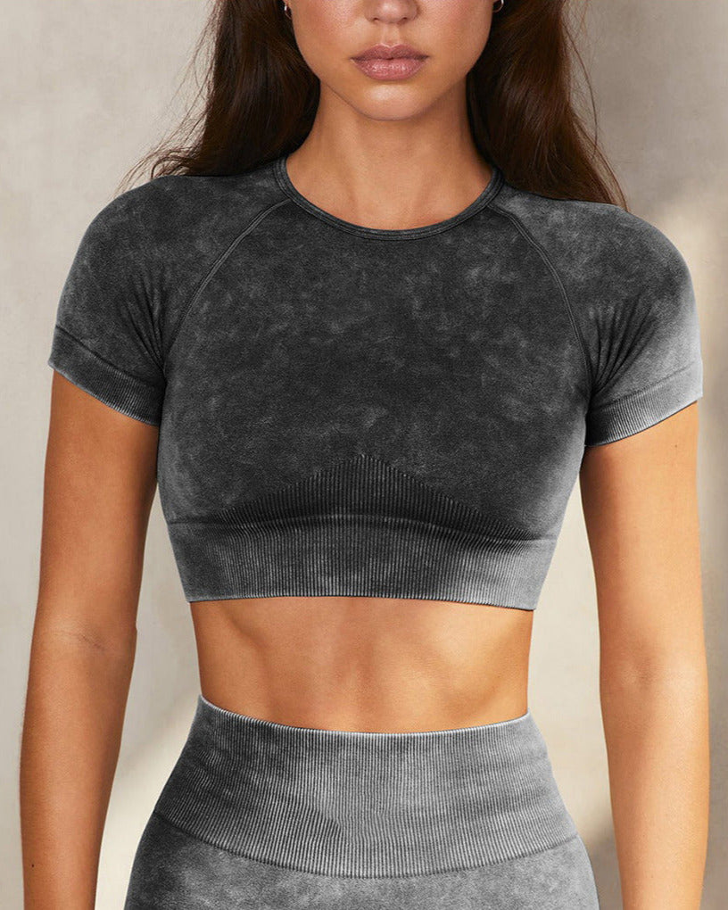 Pulse Seamless Crop Top vrshWOMENS