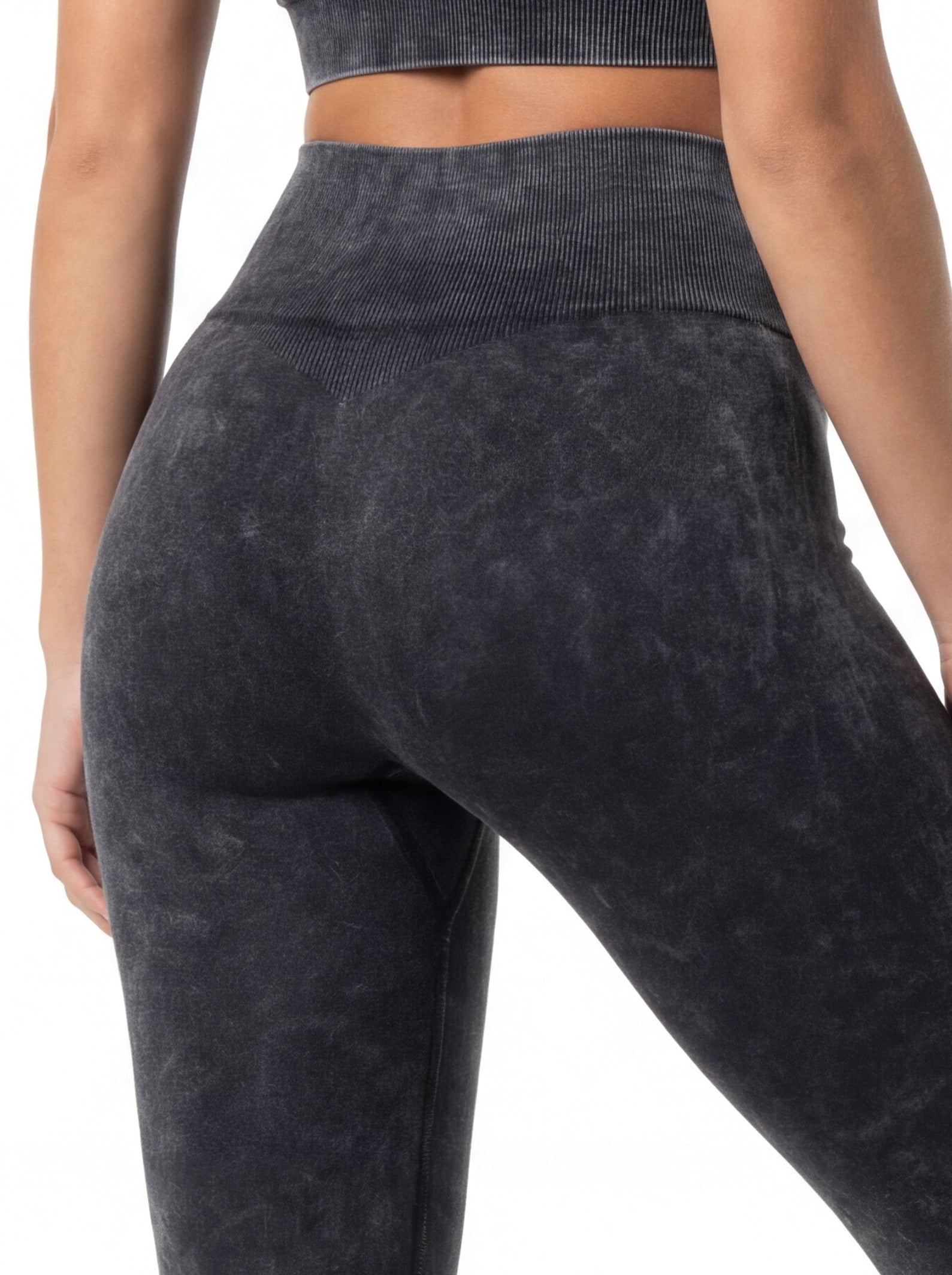 Pulse Seamless Leggings vrshWOMENS