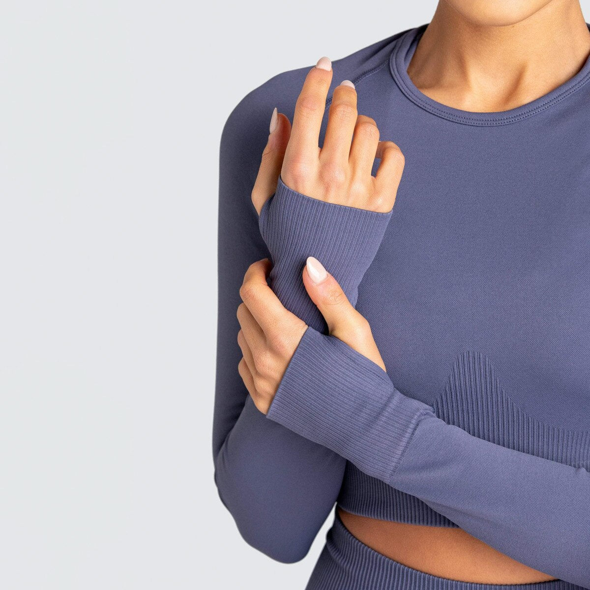 Adapt Seamless Long Sleeve Crop Top