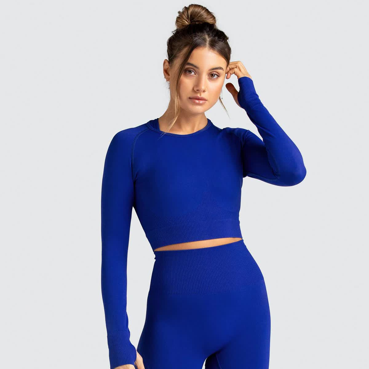 Adapt Seamless Long Sleeve Crop Top vrshWOMENS