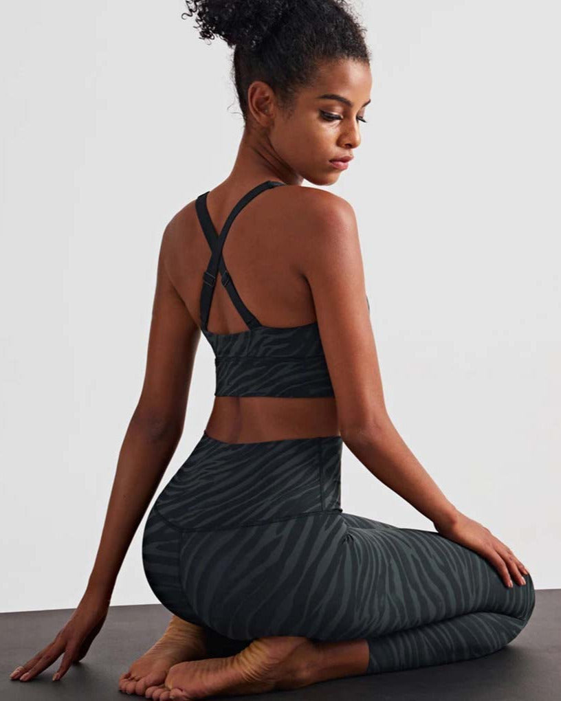 Motion Seamless Sports Bra - Animal vrshWOMENS