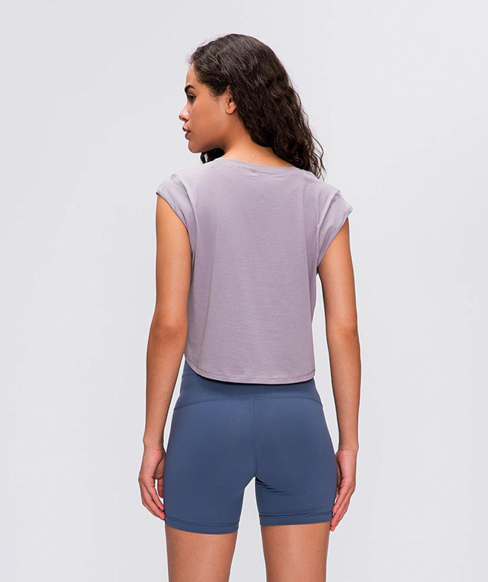 Lightweight Essential Crop Top - Purple