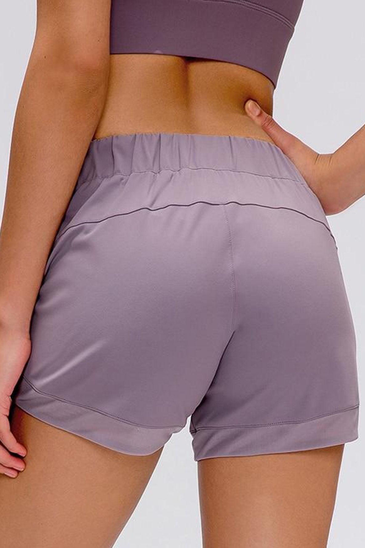 Everyday Running Shorts - Violett vrshWOMENS