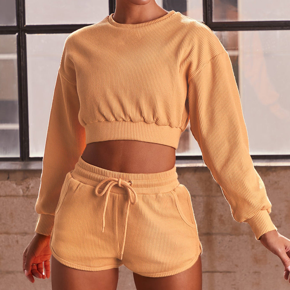 <b>Loungewear-Set gerippt, bauchfrei</b><br>Beige