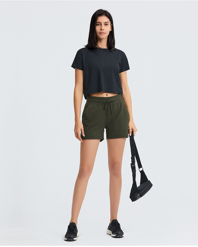 Lightweight Buttery Crop Top - Schwarz vrshWOMENS