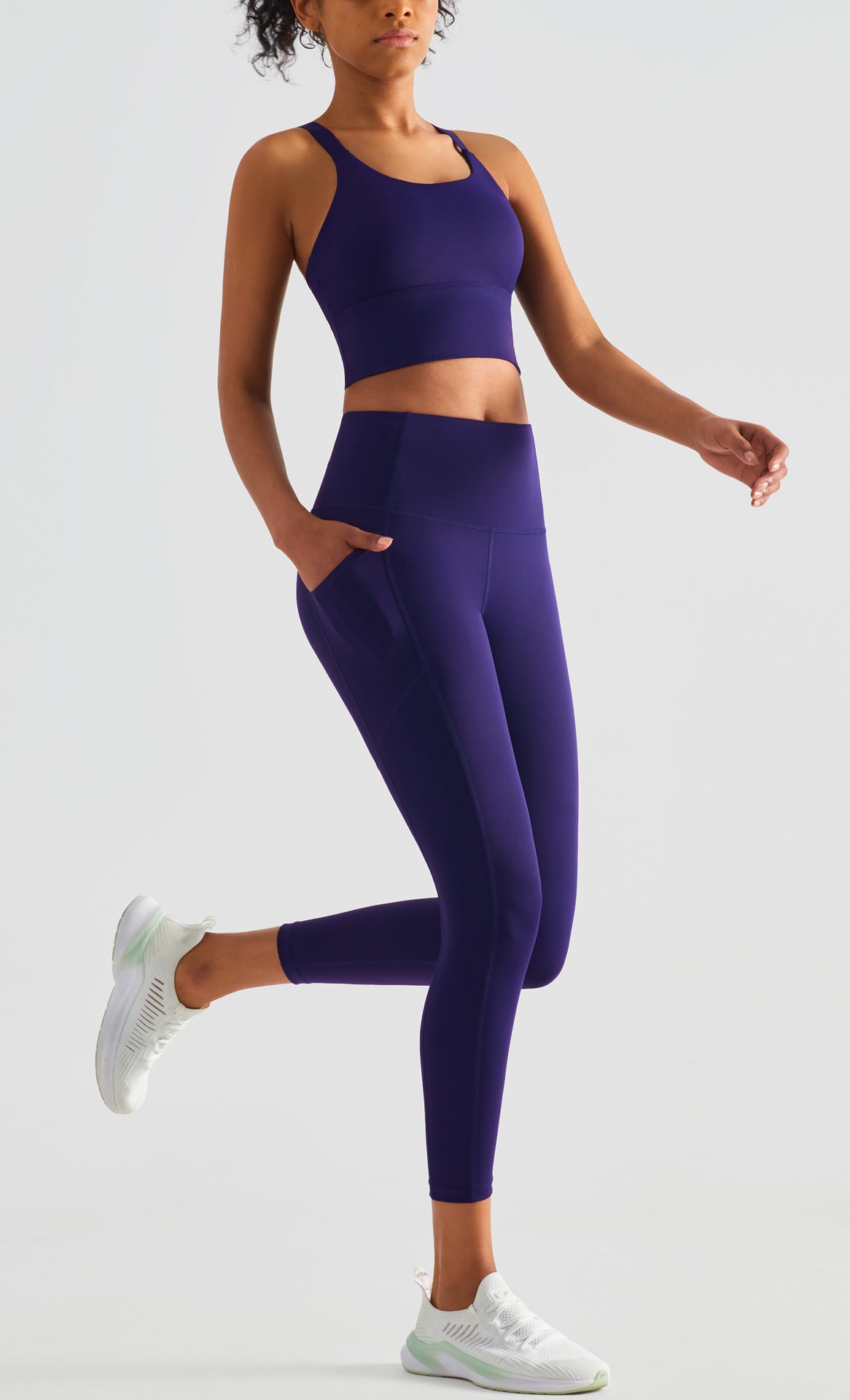 Run Pro Seamless Top mit integriertem Sport BH - Dunkelblau vrshWOMENS