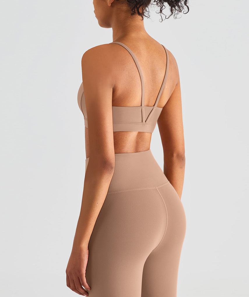 Run 25" Seamless Sports Bra - Caramel vrshWOMENS