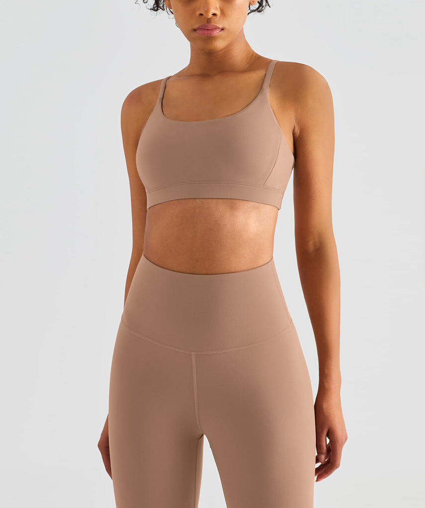 Run 25" Seamless Sports Bra - Caramel vrshWOMENS