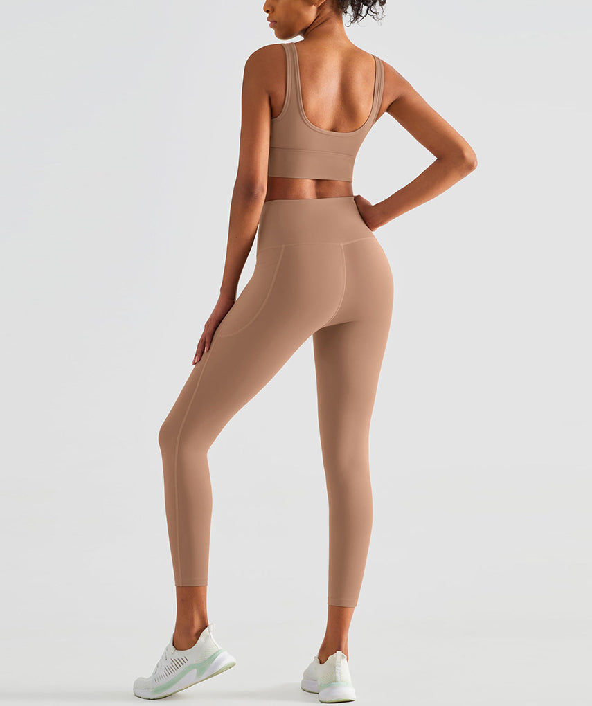 Run Pro 25" Seamless Sports Bra - Caramel