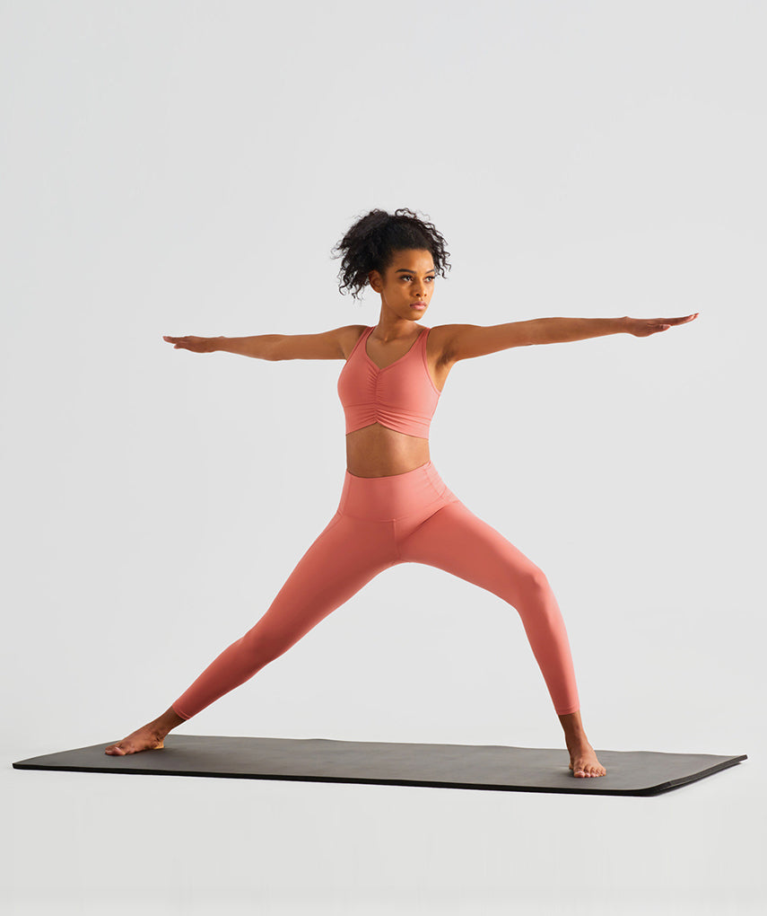 Run 25" Seamless Sports Bra - Koralle vrshWOMENS