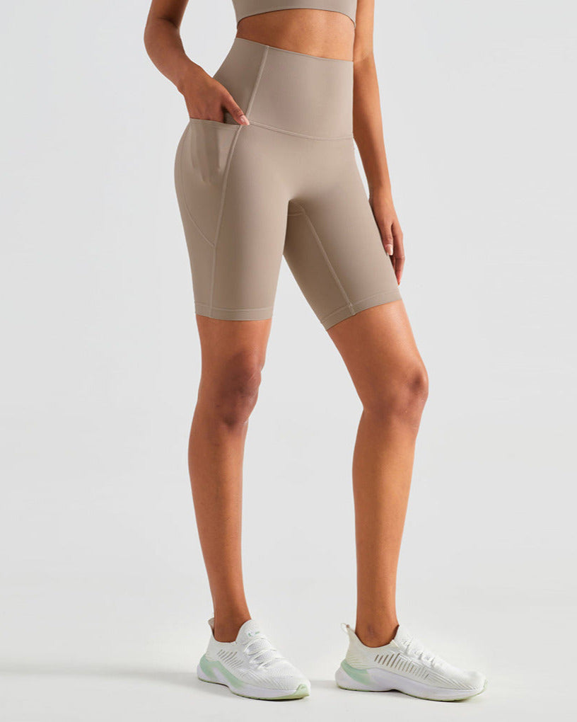 Run Pro 8" Seamless Shorts vrshWOMENS