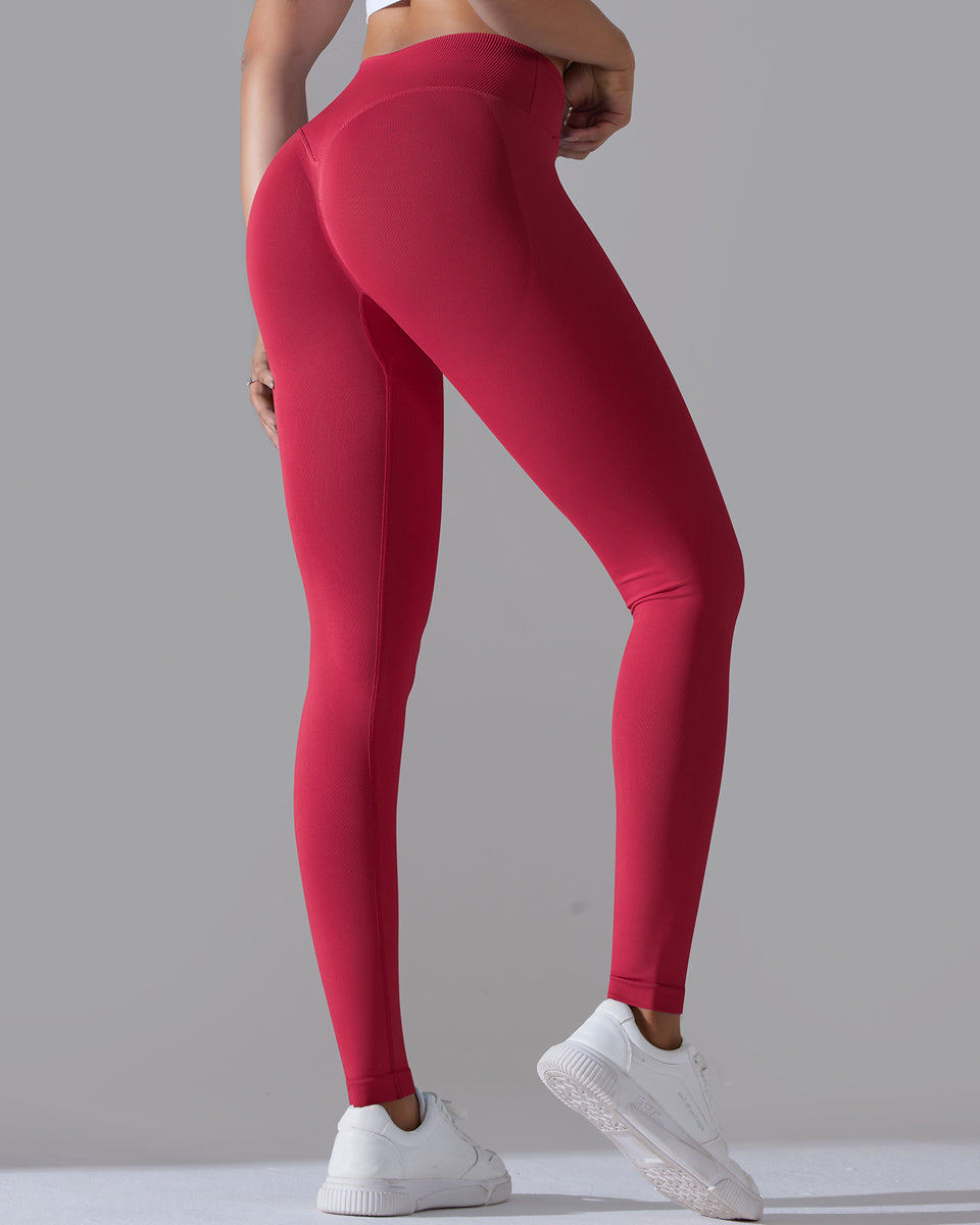 Signature V-Waist Scrunch Leggings vrshAMBITION