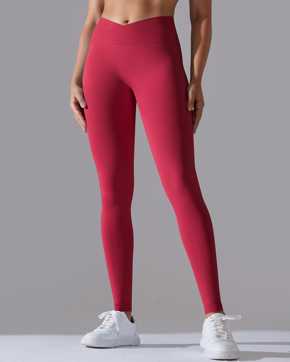 Signature V-Waist Scrunch Leggings vrshAMBITION