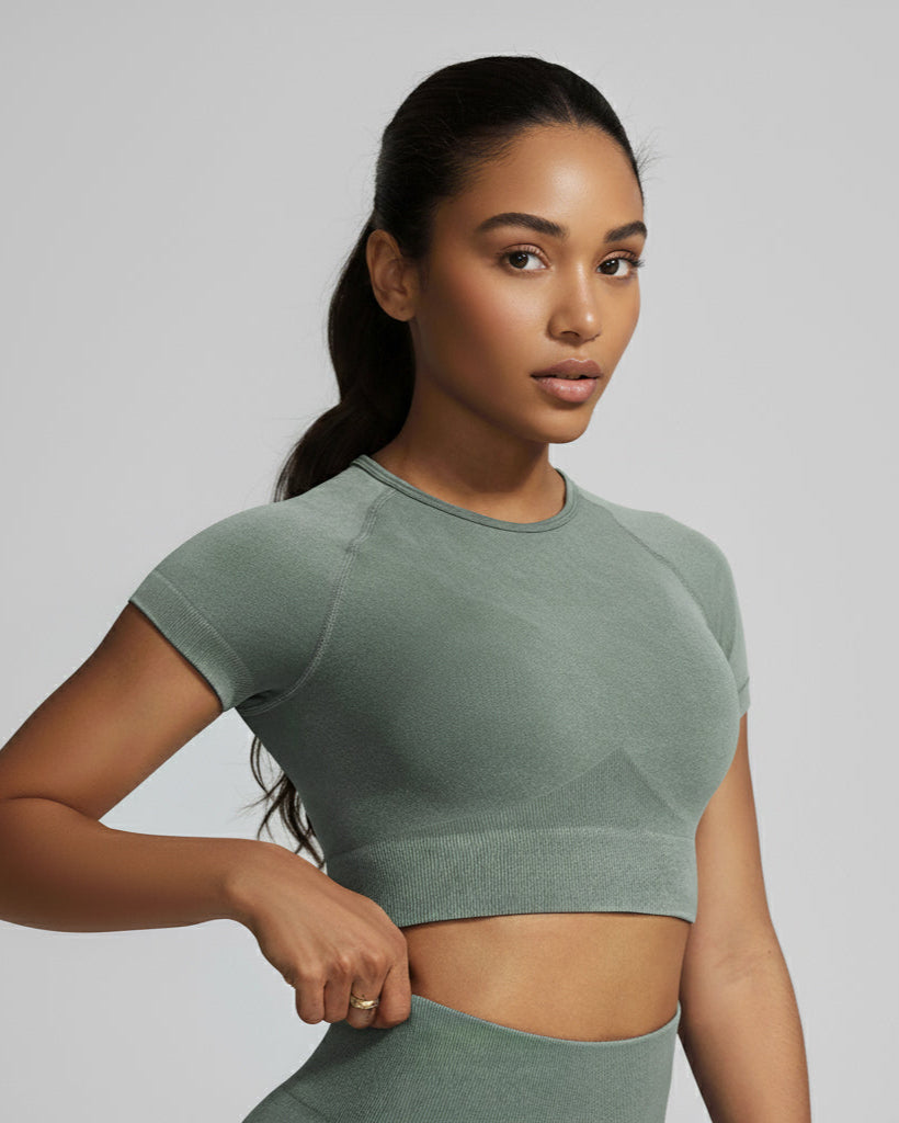 Pulse Seamless Crop Top