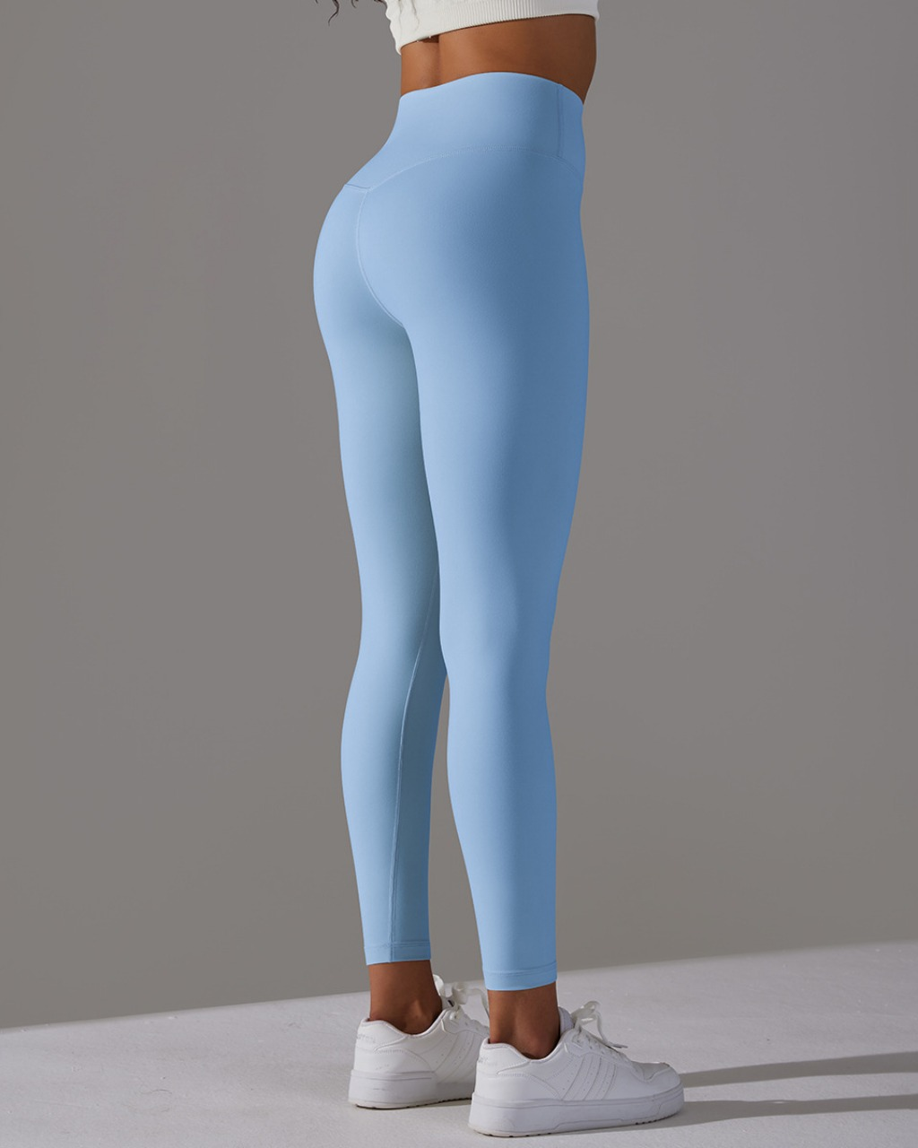 Mindstream Seamless Leggings in blue