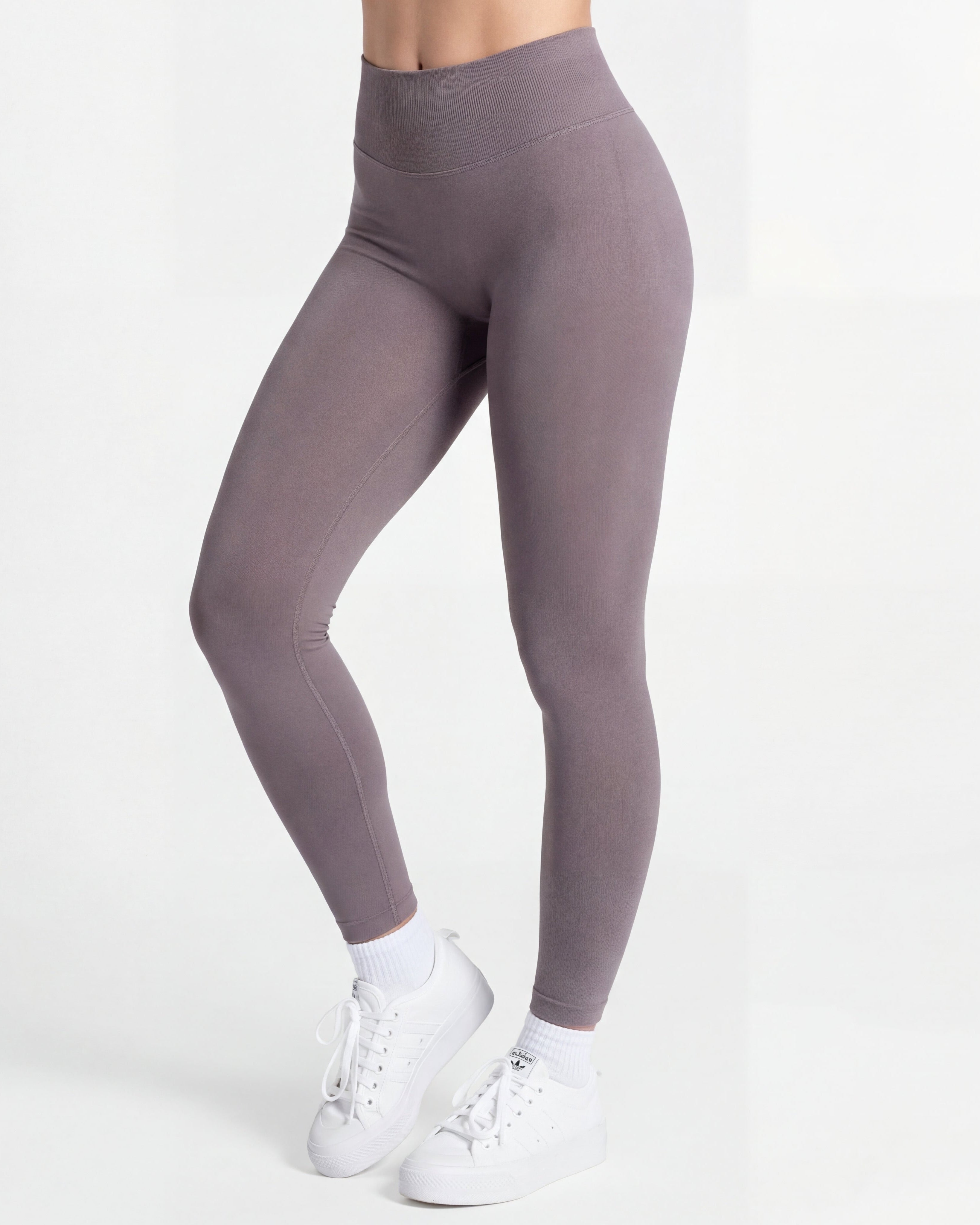 Defined Seamless Scrunch Leggings vrshAMBITION
