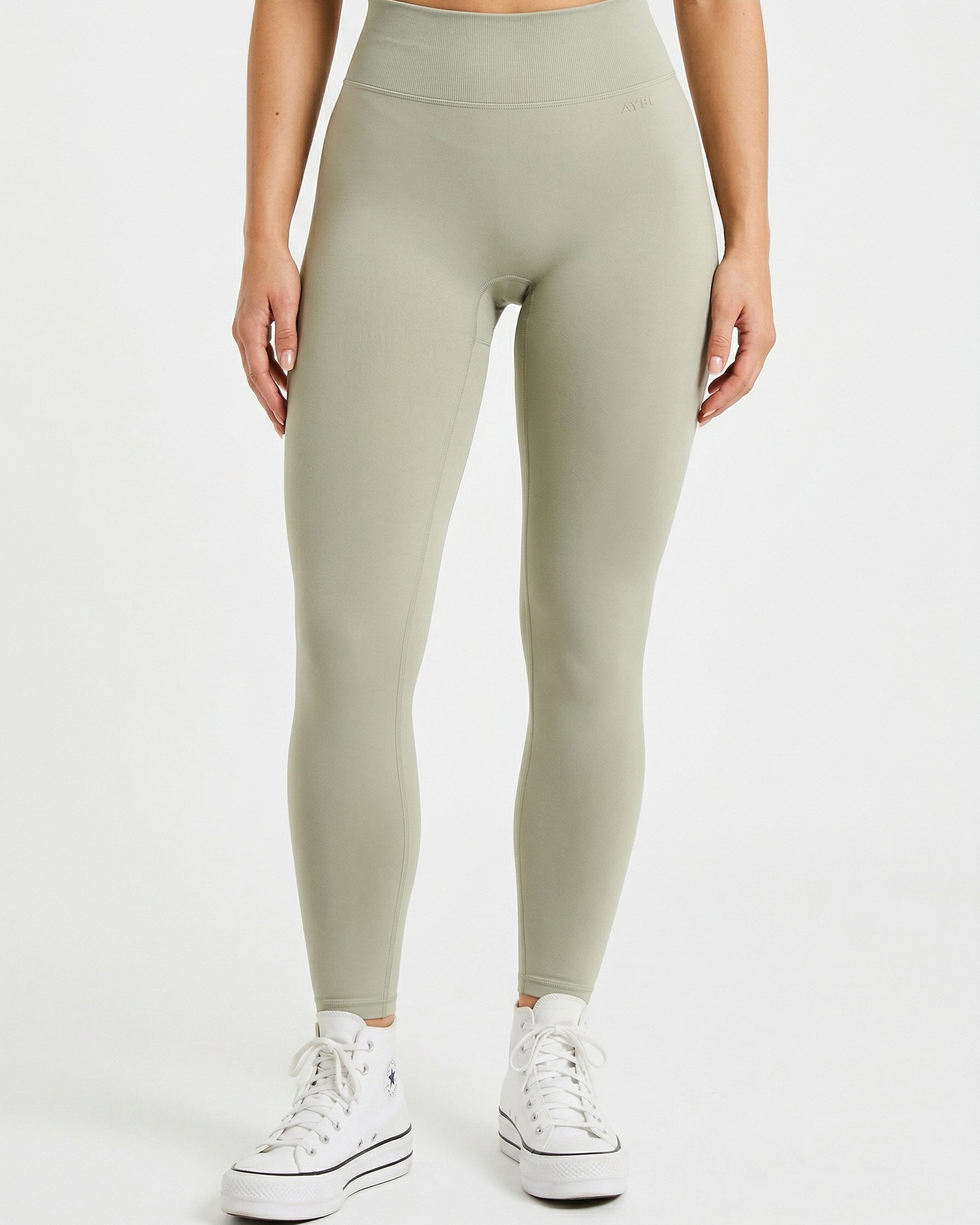 Sleek Seamless Leggings vrshAMBITION