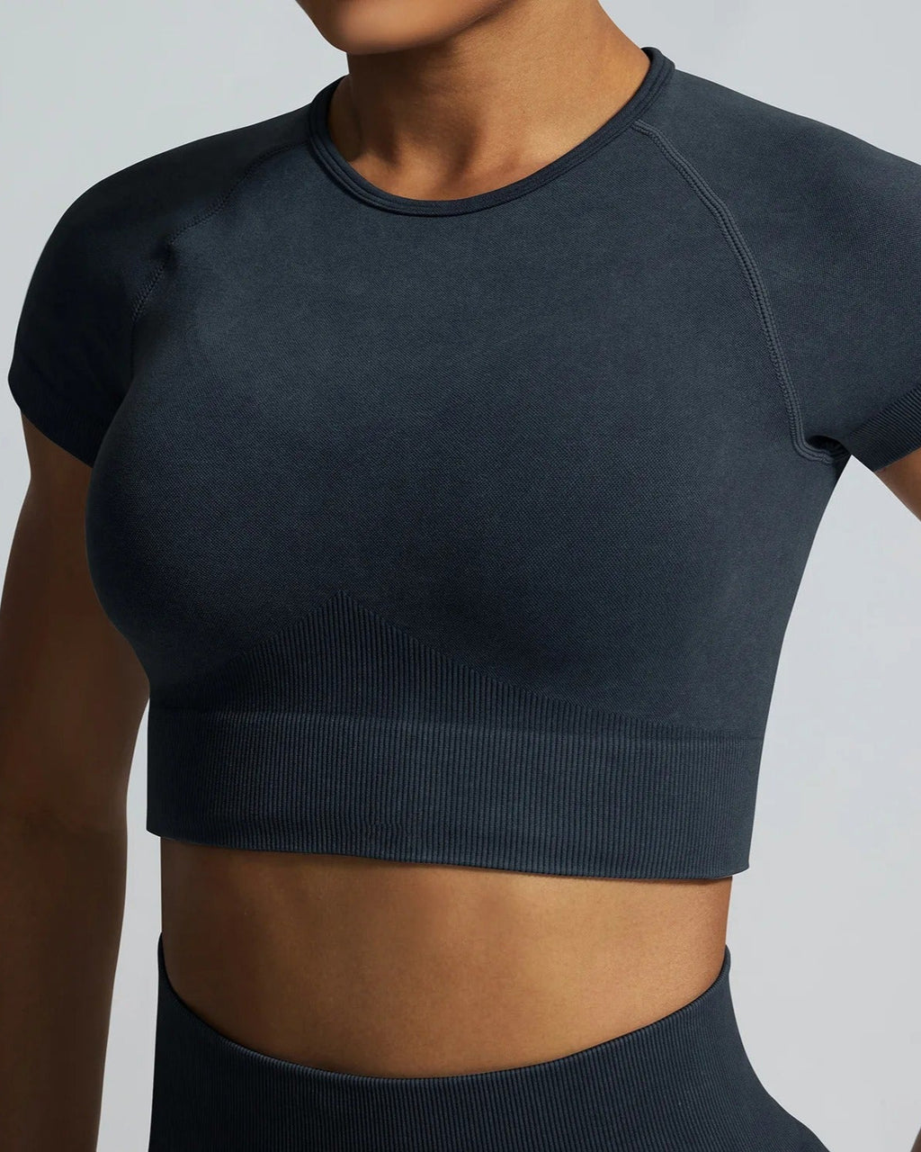 Pulse Seamless Crop Top