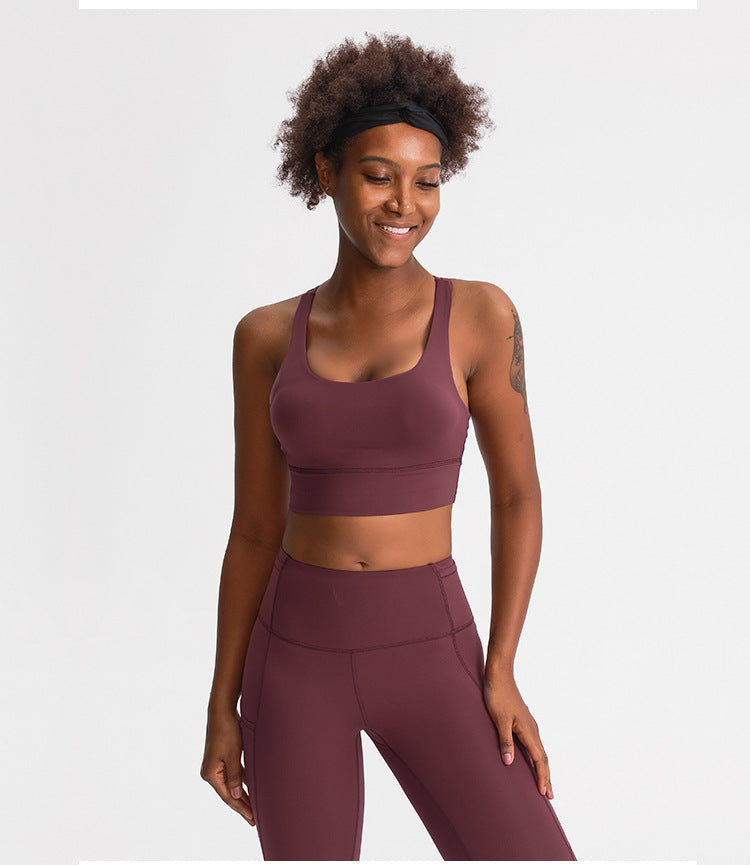 Mindstream Seamless Cross Sports Bra in white