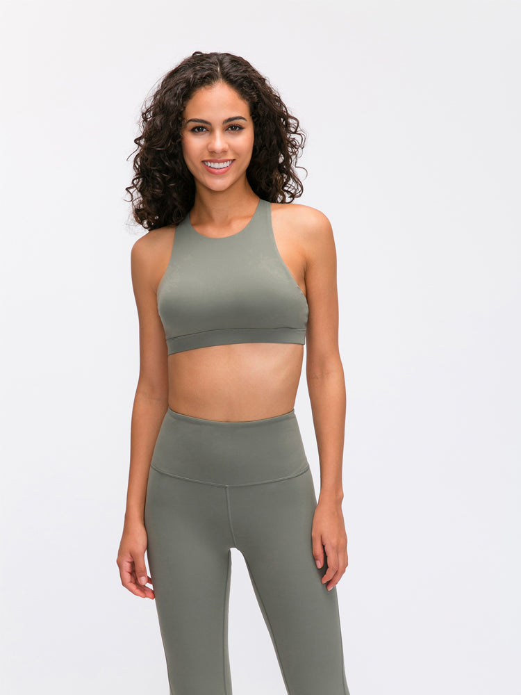 Mindstream Seamless Cross Sports Bra in green