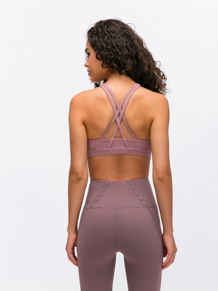 Mindstream Seamless Cross Sports Bra in pink