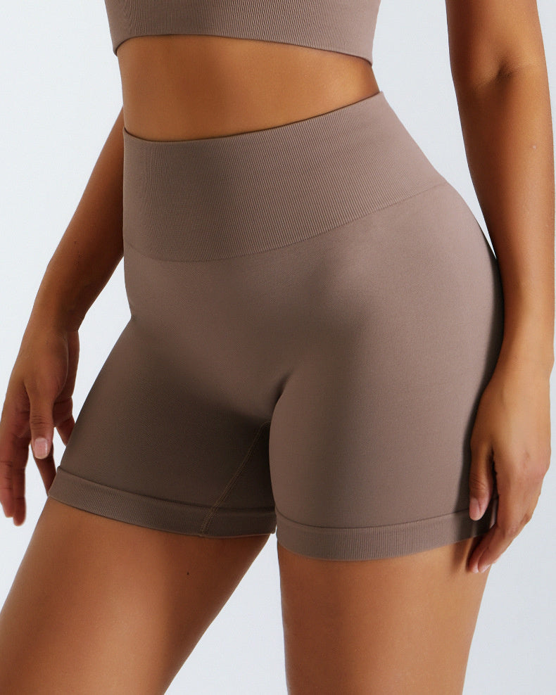 True Seamless Scrunch Shorts - Taupe