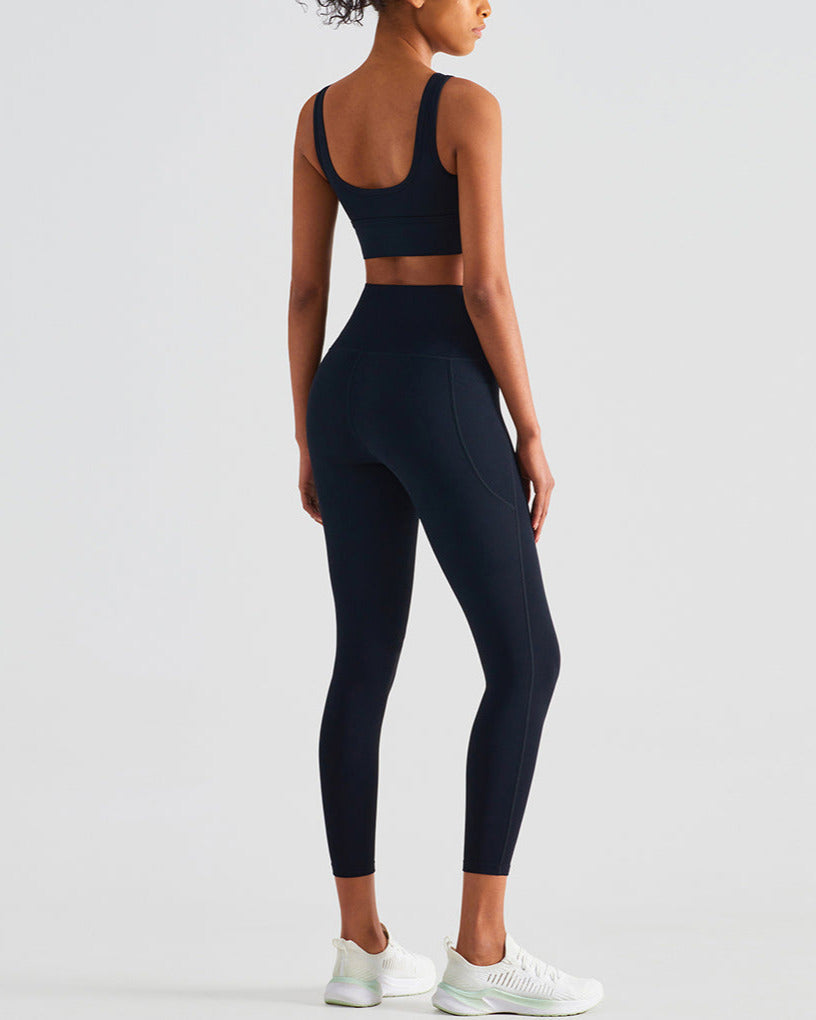 Run Pro 25" Seamless Sports Bra - Schwarz vrshWOMENS